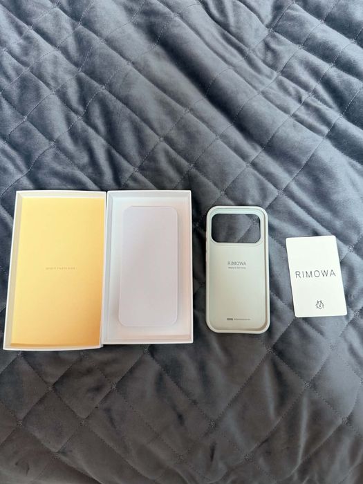 Case Rimowa Iphone 17 pro