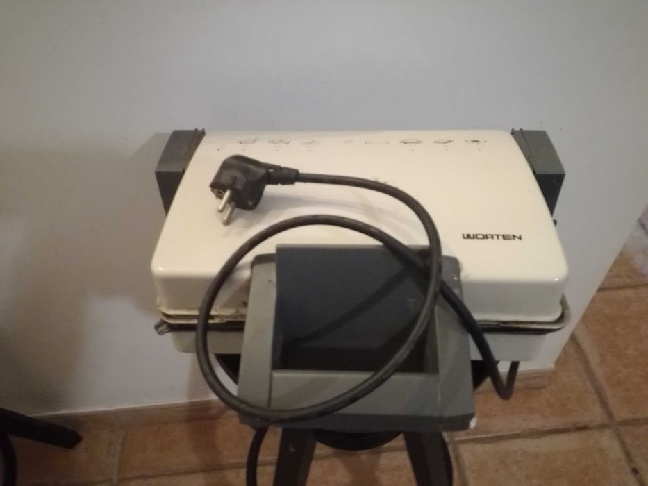 Tostadeira grelhador grande da Worten