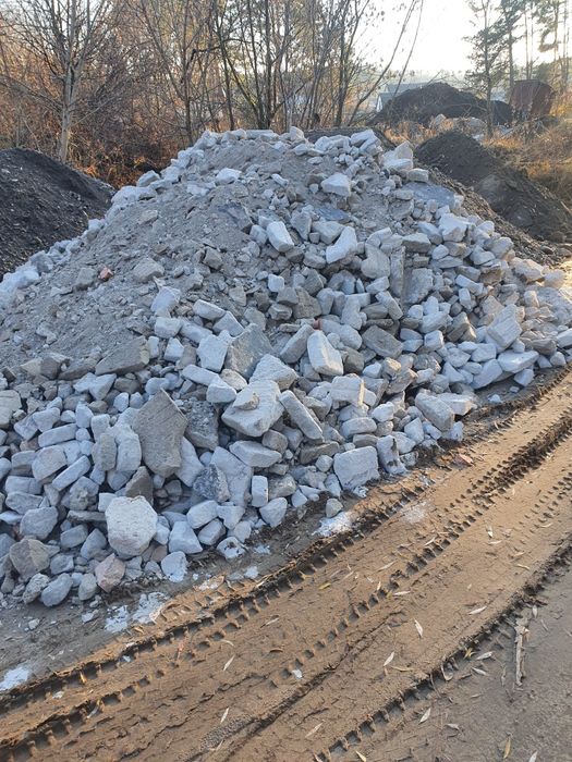 Продам строймусор, щебень з асфальтом, підсипка (основа)для дороги,