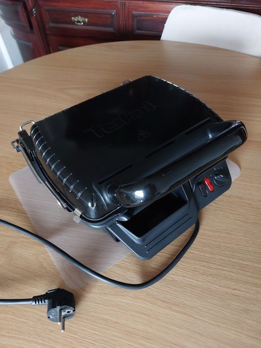 Grelhador + sanduícheira Tefal 3 em 1