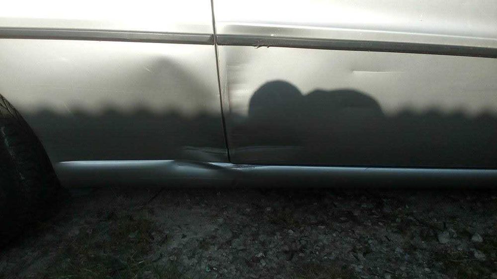 lancia y 1.2 16v 77600km ano 2000 — photo 4