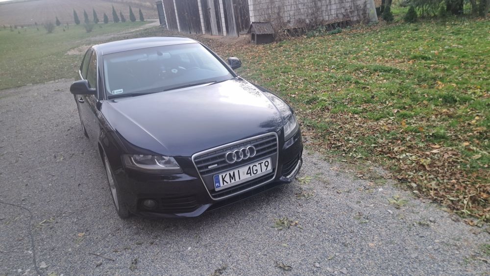 Audi A 4 B 8 limousine S Line