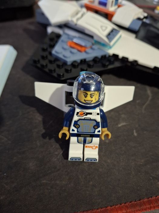 LEGO 60430 cały zestaw plus instrukcją Interstellar Spaceship