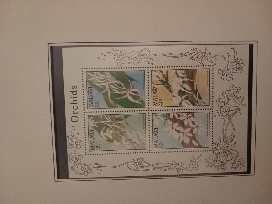 Vendo  selos   novos