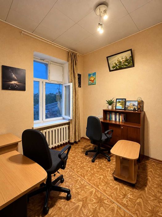 Продам 1-кімнатну квартиру,Приморський район, Центр