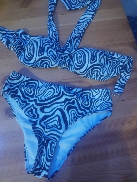 Strój kąpielowy Sinsay. S