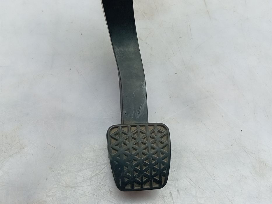 Pedal da embraiagem OPEL Astra K