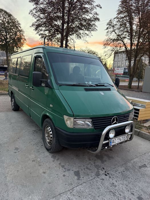 Mercedes sprinter
