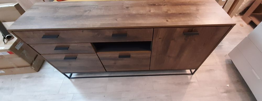 komoda jura w stylu loft