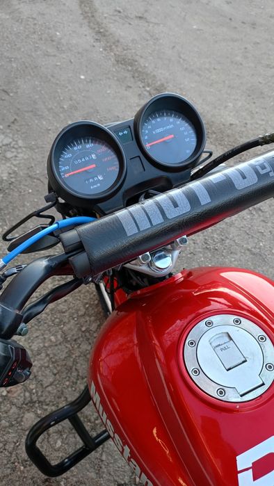 Мустанг 125 дінго