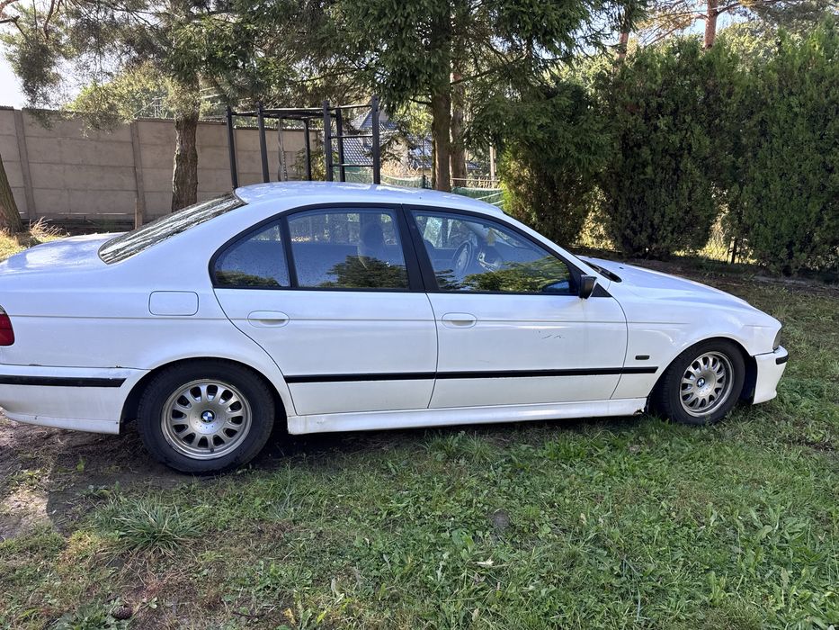 Samochod bmw e39