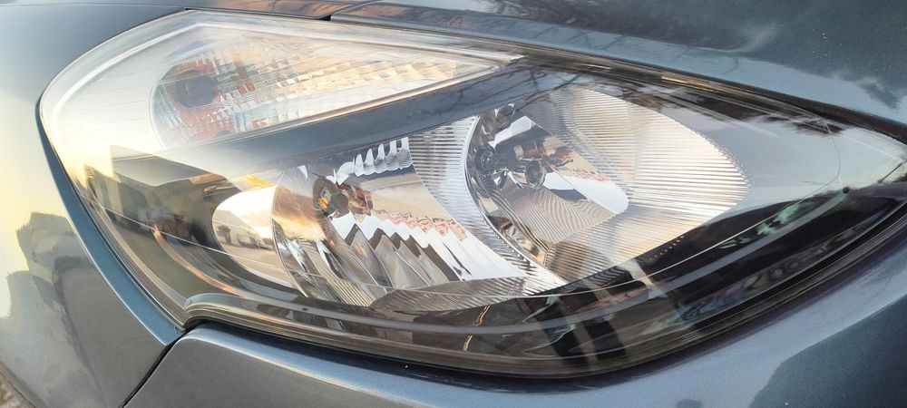 Polimento faróis polimerização