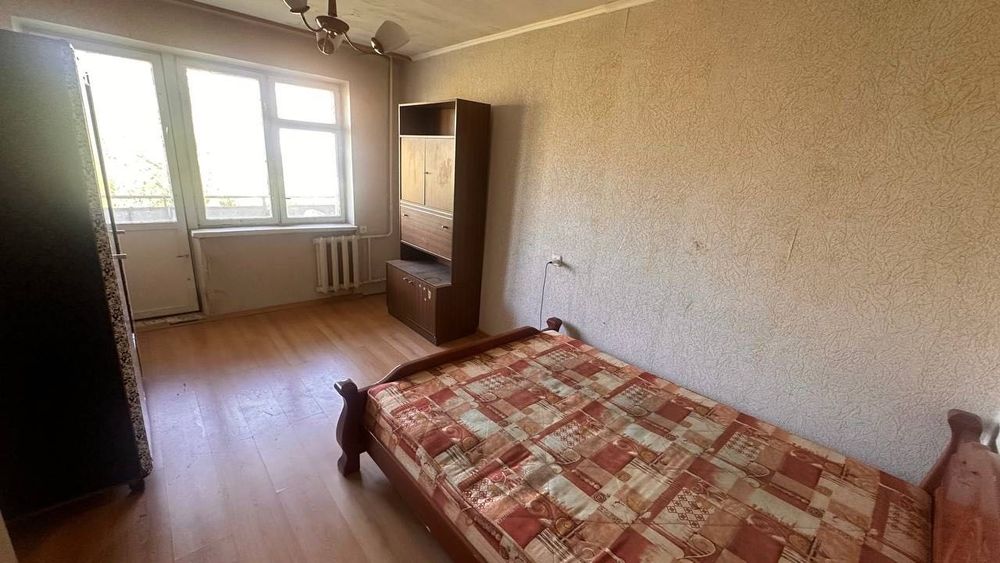 Продам 1-к Дмитра Павличка просп. (Маршала Рокосовського), 10А