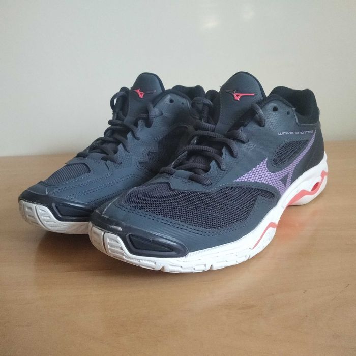 Buty do gry w piłkę ręczną MIZUNO WAVE PHANTOM 2 roz.eu-39