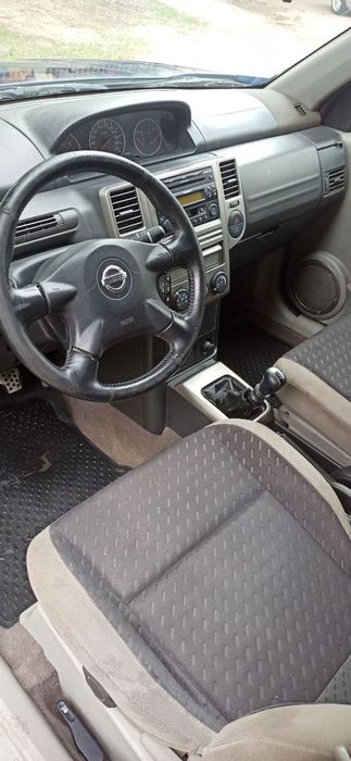Продам Ниссан x-trail t30 2.2 дизель рестайл