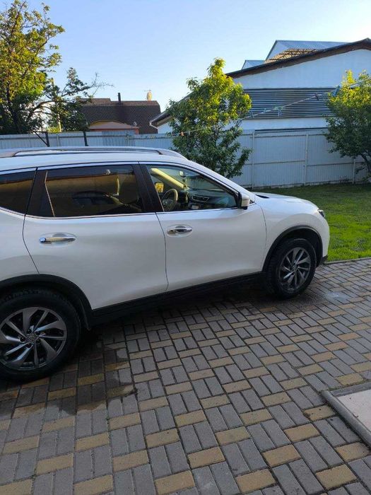 Nissan Rogue T32 SL 4WD