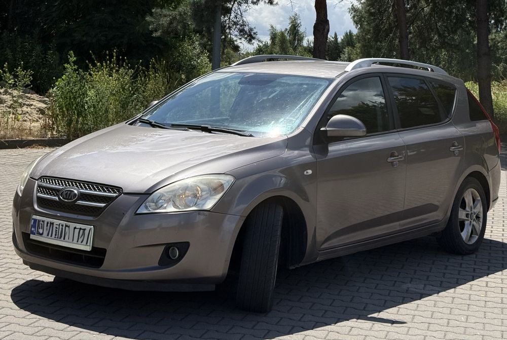 Kia Ceed SW 1.6 CRDi •Auto  Wynajem • Wrocław