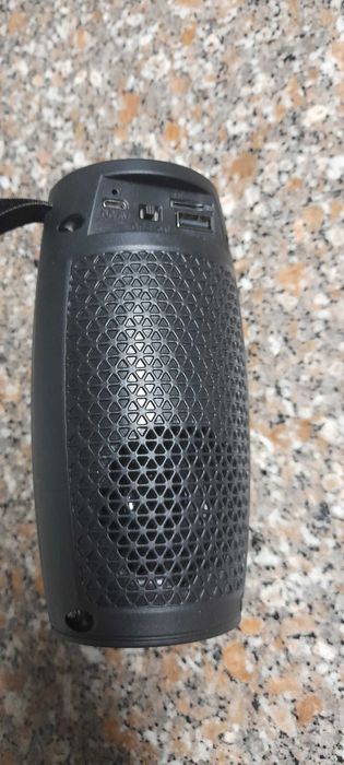 coluna de som portátil