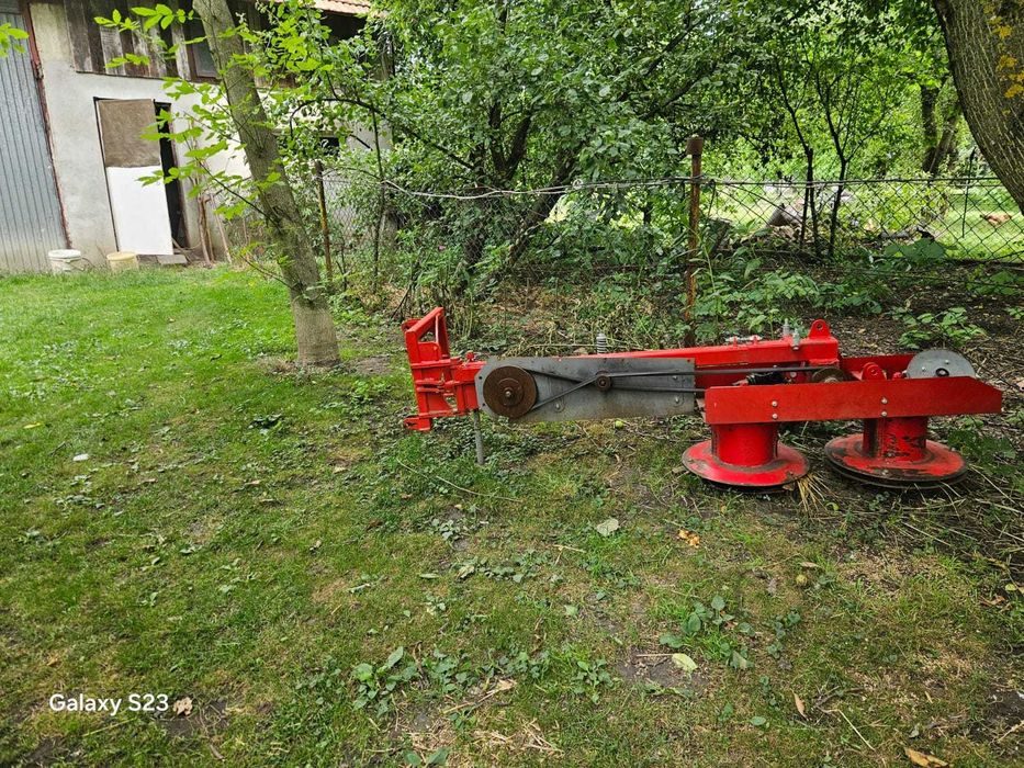 Najmniejszy model kosiarki rotacyjnej o szerokości roboczej 1,05m