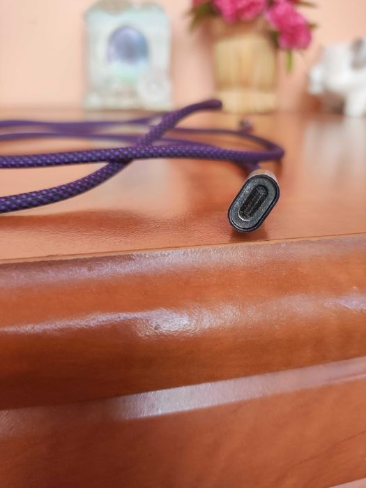 Magnetyczny kabel ładujący 240 W USB C na USB C