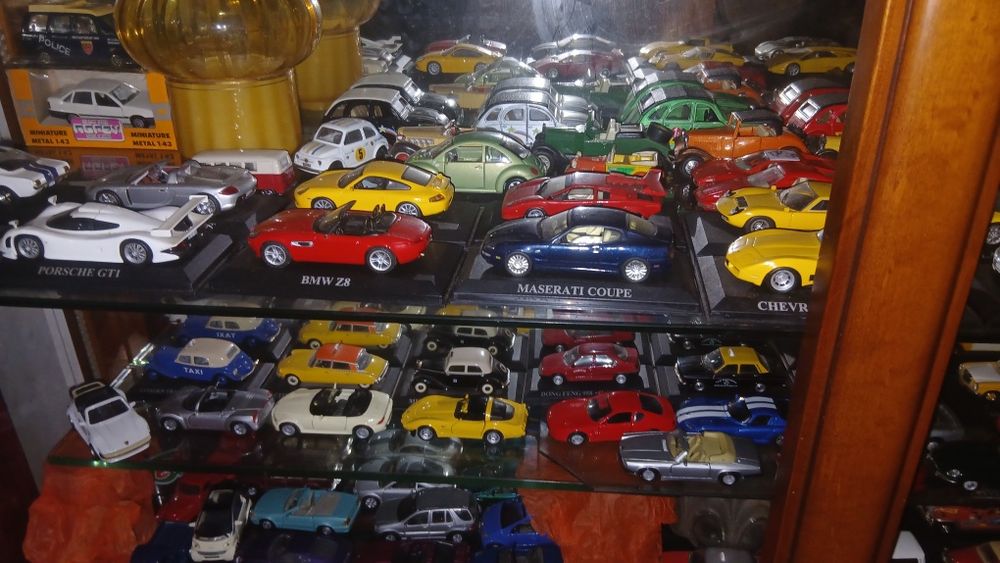Colecao   150 carro minitira por 7,50 € cada