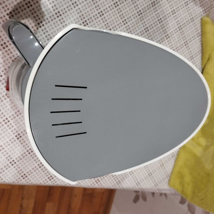 Капельная кофеварка BRAUN