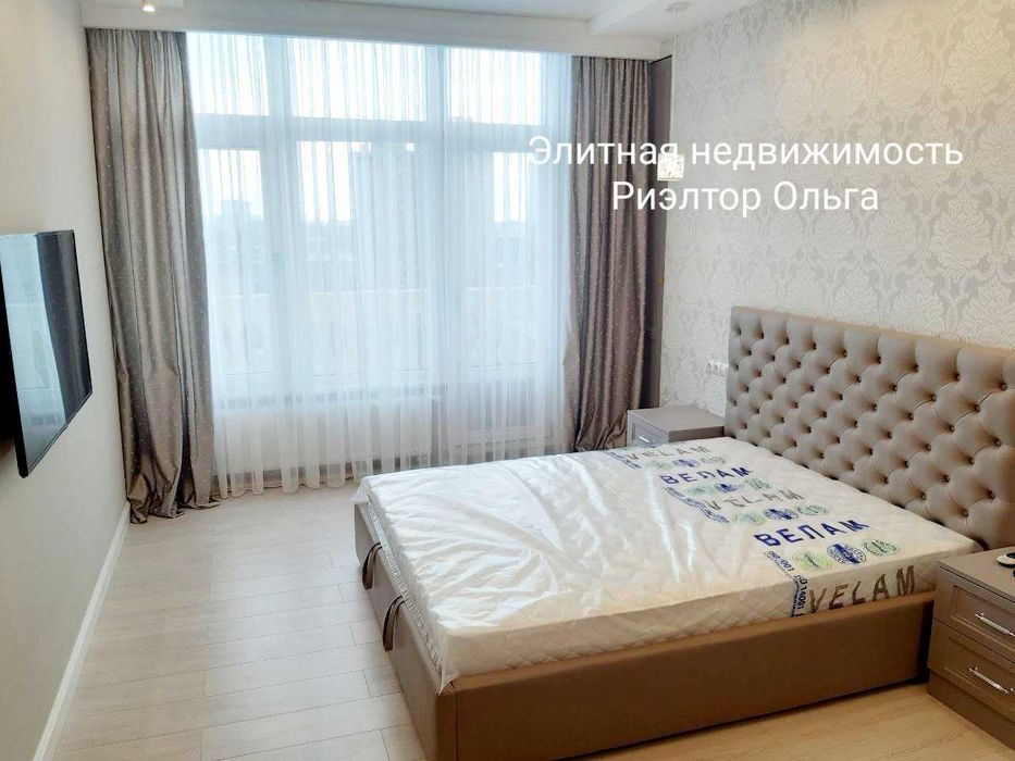 Сдам VIP ЖК "Ренессанс" дизайнерский ремонт / Кировский сквер! Центр! Своя терраса!