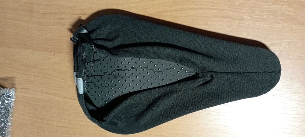 Силиконовый чехол- накладка на седло