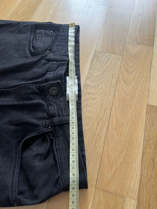 Czarne spodnie męskie Pull&Bear 42 rurki