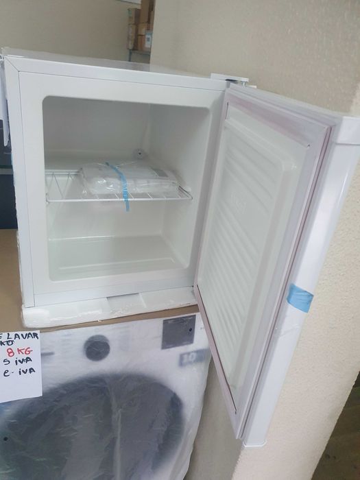 Frigorifico mini exquisit NOVO
