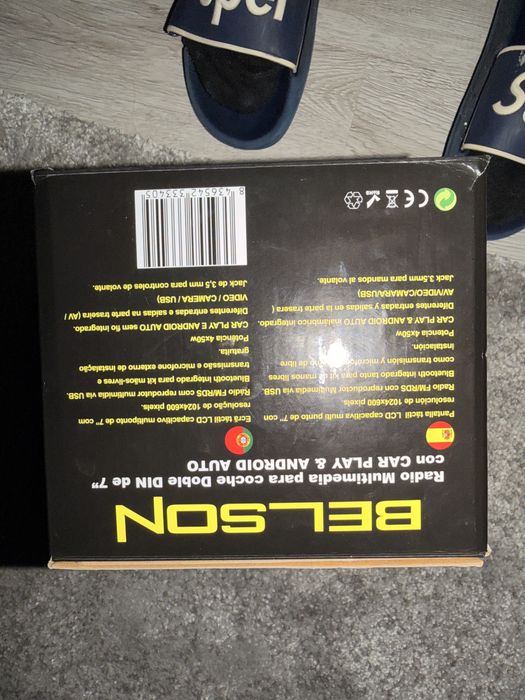 Radio con ecrã belson novo