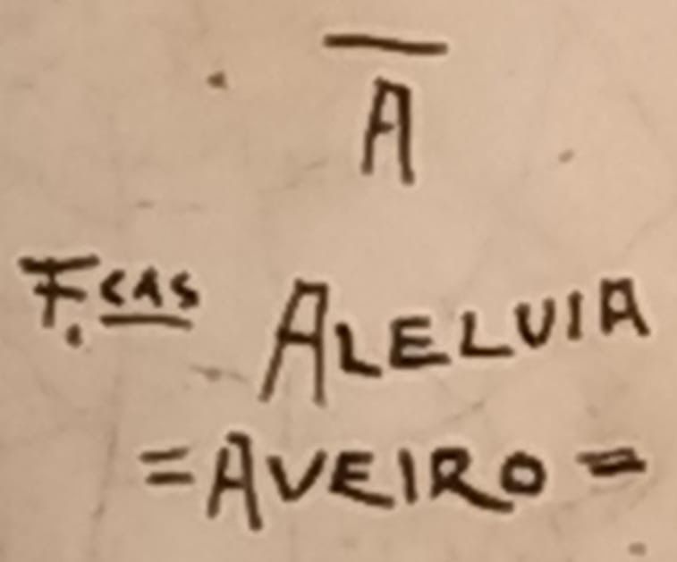 Antigo par de grandes potes da Fábrica de Faianças Aleluia