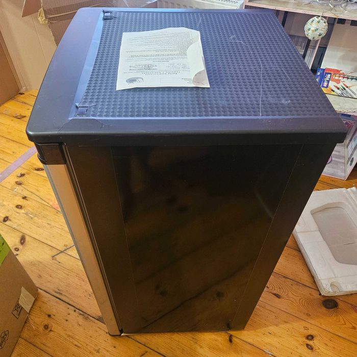 Lodówka, chłodziarka