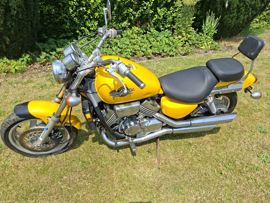 Honda vf 750 Magna