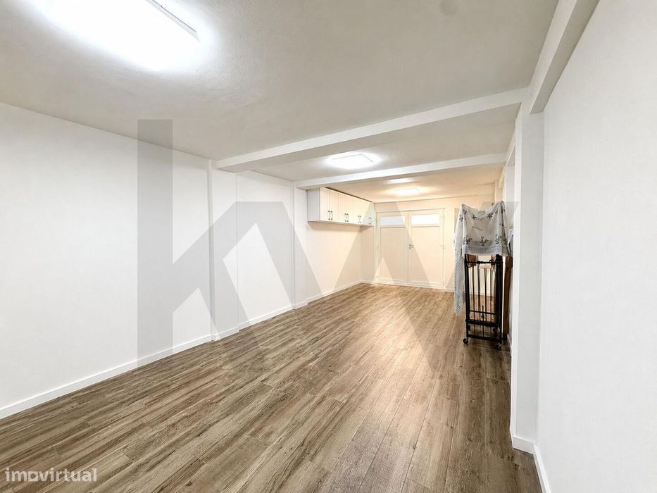 Andar De Moradia T3, Para Arrendamento Em Corroios