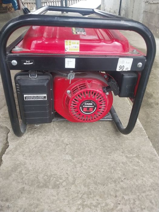 Генератор бензиновий