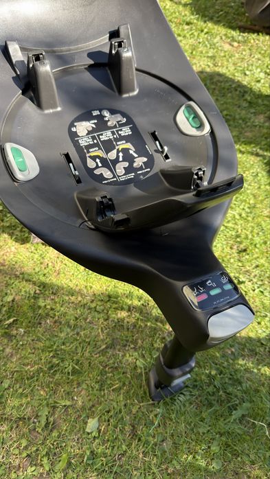 Cybex cloud z + isofix база