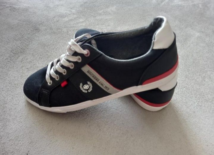 Брендові кеди Dockers. Розмір 46,47.
Розмір 46,47. Довжина по устилці