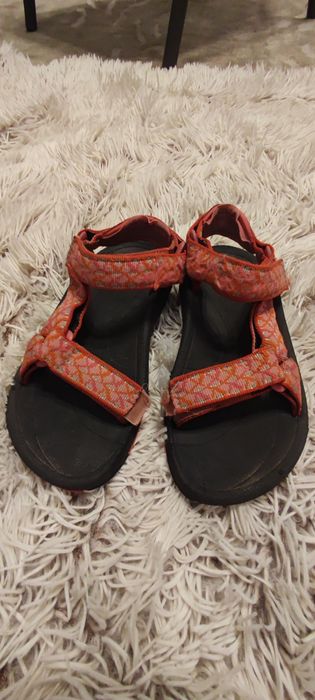 Сандалі Teva, на ножку 20 см