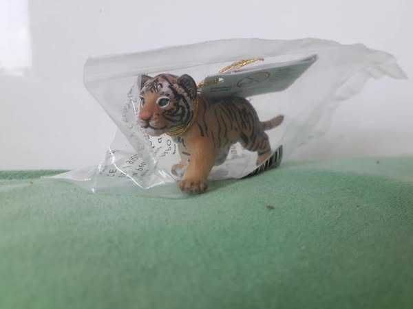 Tygrys Młody figurka Papo