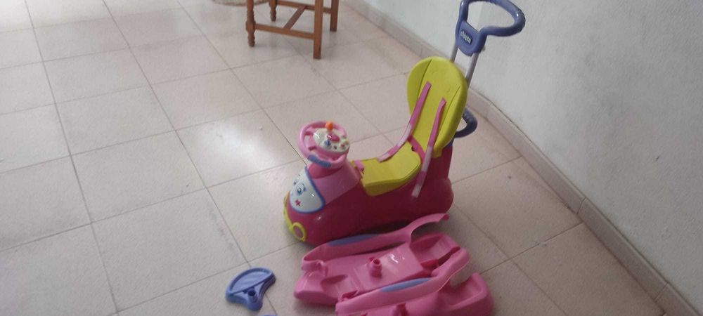 Moto 4 em 1 de Chicco