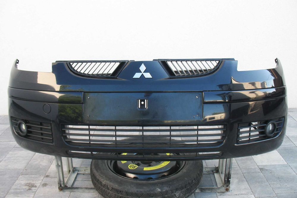 Mitsubishi Colt VI 04-08r 5 drzwi zderzak przód kompletny 51H
