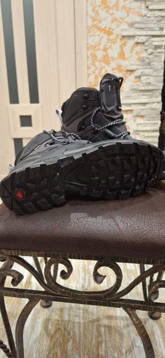 Продам чоловіче взуття, розмір 42,43. Нові