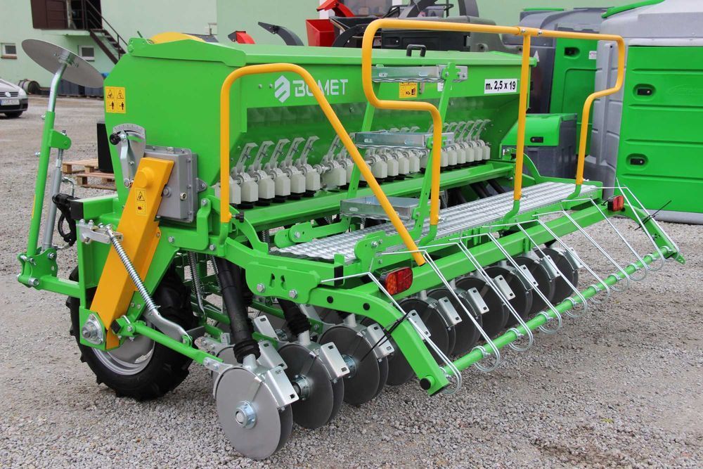 Siewnik do zboża zbożowy BOMET Scorpius 2,5m -3,0m Nowy model promocja