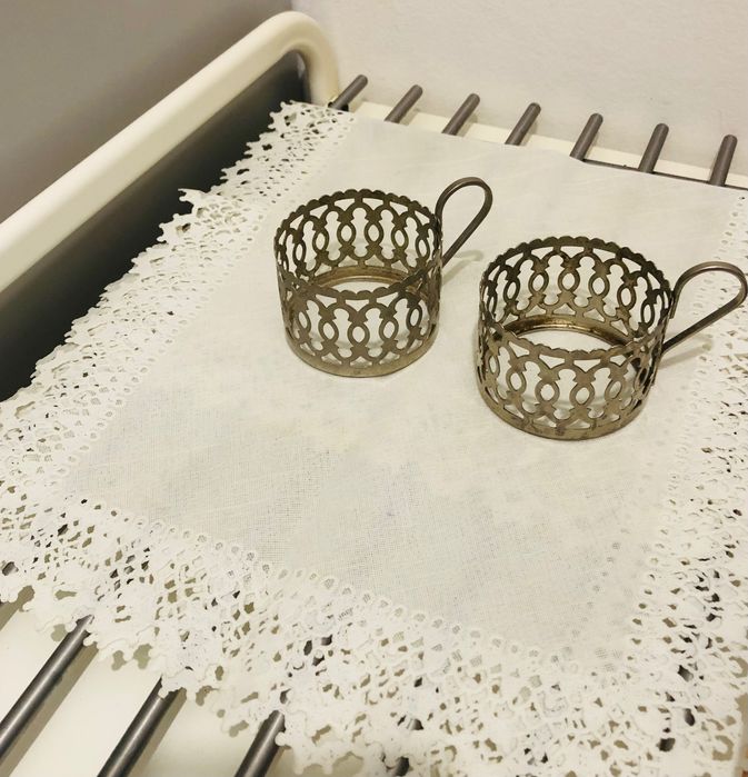 Legendy PRL koszyczki do szklanek i plastikowa serweta :-)