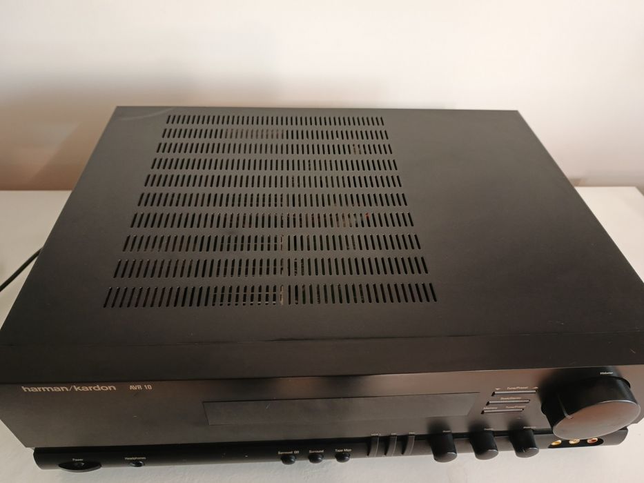 Amplituner Harman Kardon AVR 10, stan bardzo dobry