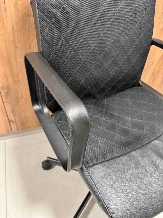 Krzesło biurowe IKEA RENBERGET – używane, dobry stan
