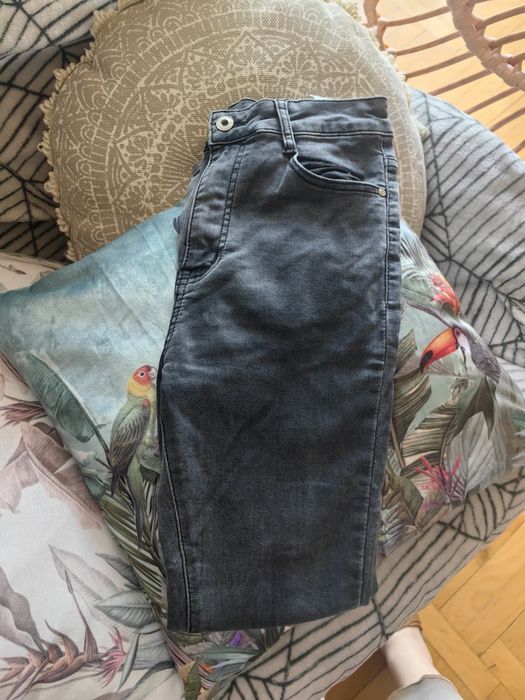 Spodnie rurki jeans - szare XS