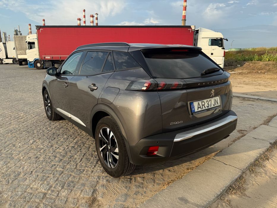 Peugeot 2008 — fotografia 9