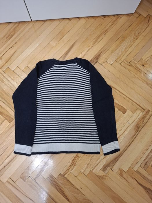 Sweter chłopięce roz. 134-140 cm